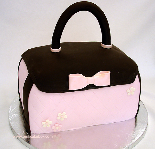 Purse cake / Bolso con forma de bolso