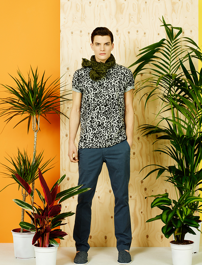 Topical Safari trend also for Man for S/S13 / Tendencia Safari Tropical también para Hombre para P/V13