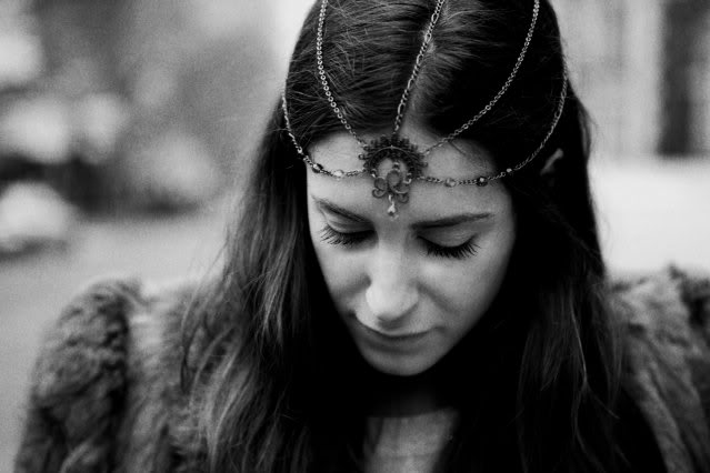 Gala González. Delicated diadems and head bands.