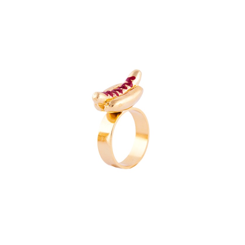 The hot Dog Ring €49.50 by Glenda Lopez