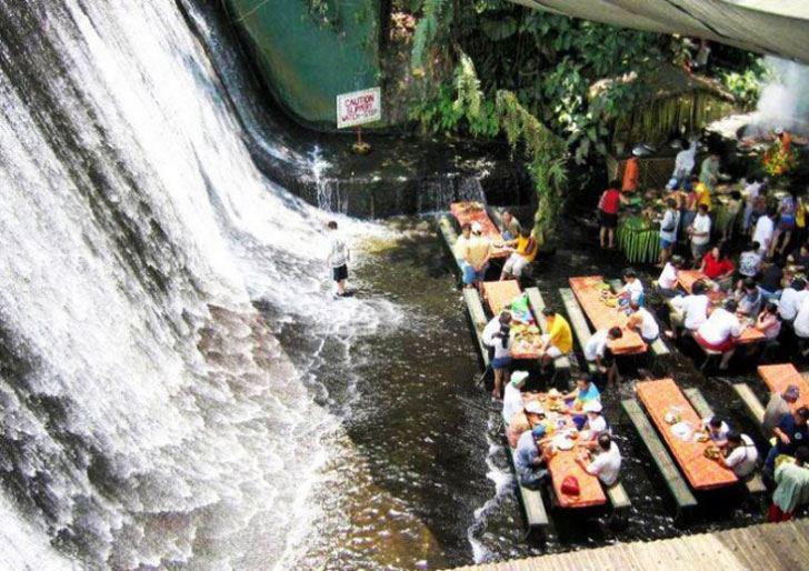 Philipines Waterfall Restaurant. Recommended by muymia.com